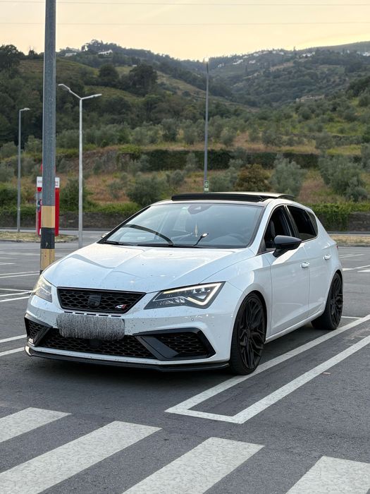 SEAT Leon 2.0 TSI S&S DSG Cupra 300