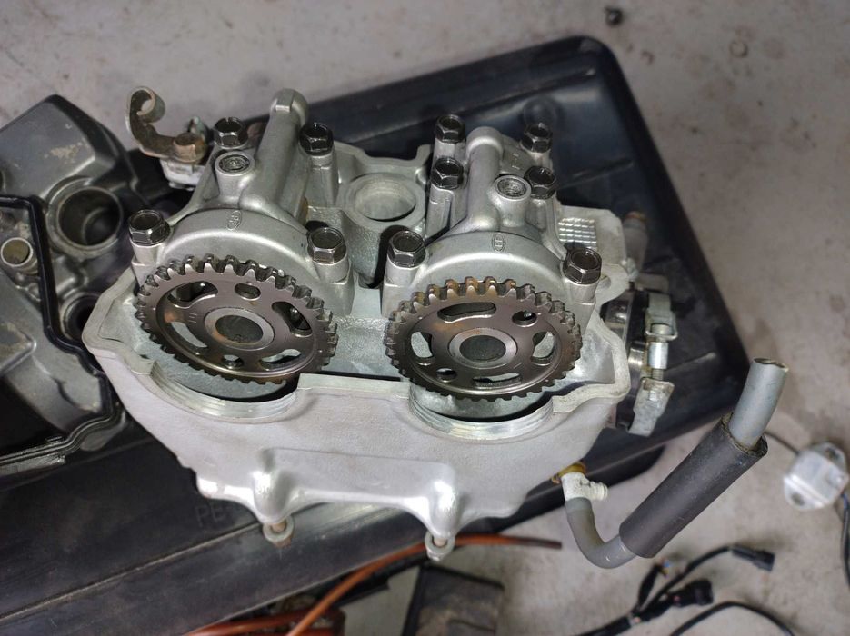 Yamaha WR yzf 426 400 części głowica silnik