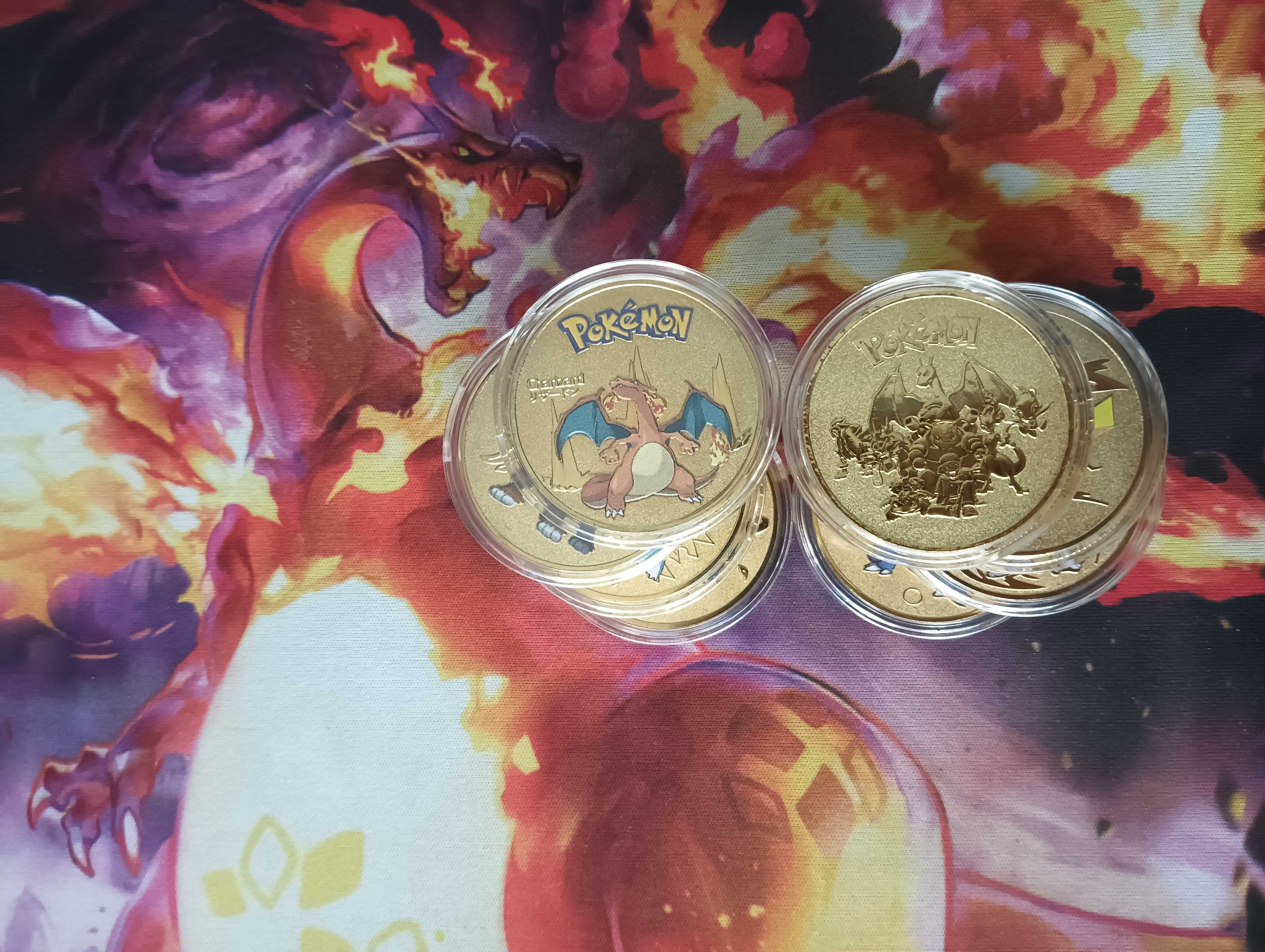 Pokemon zestaw 8 szt Charizard Pikachu monety w kapslach