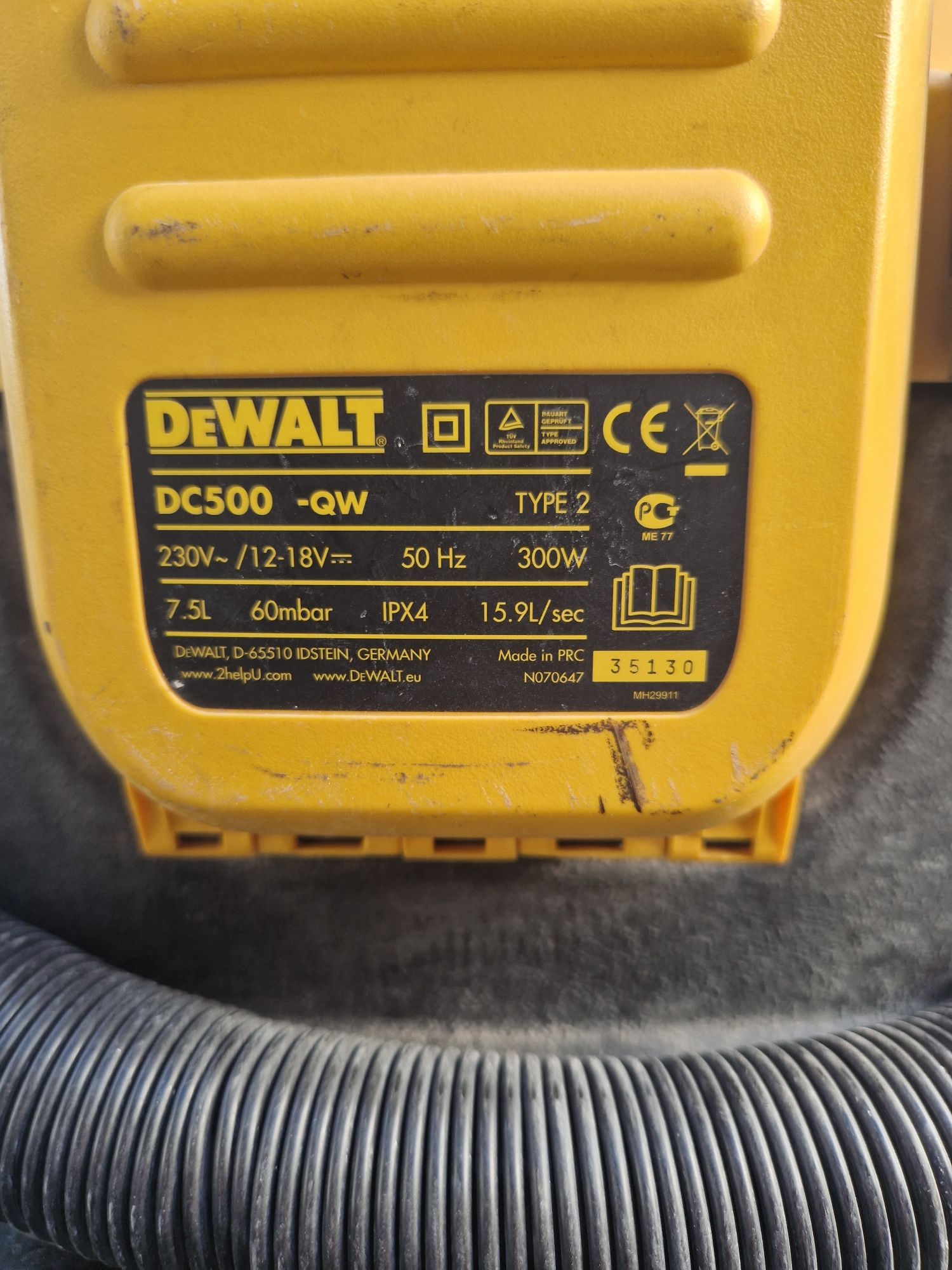 Odkurzacz DEWALT DC500-QW