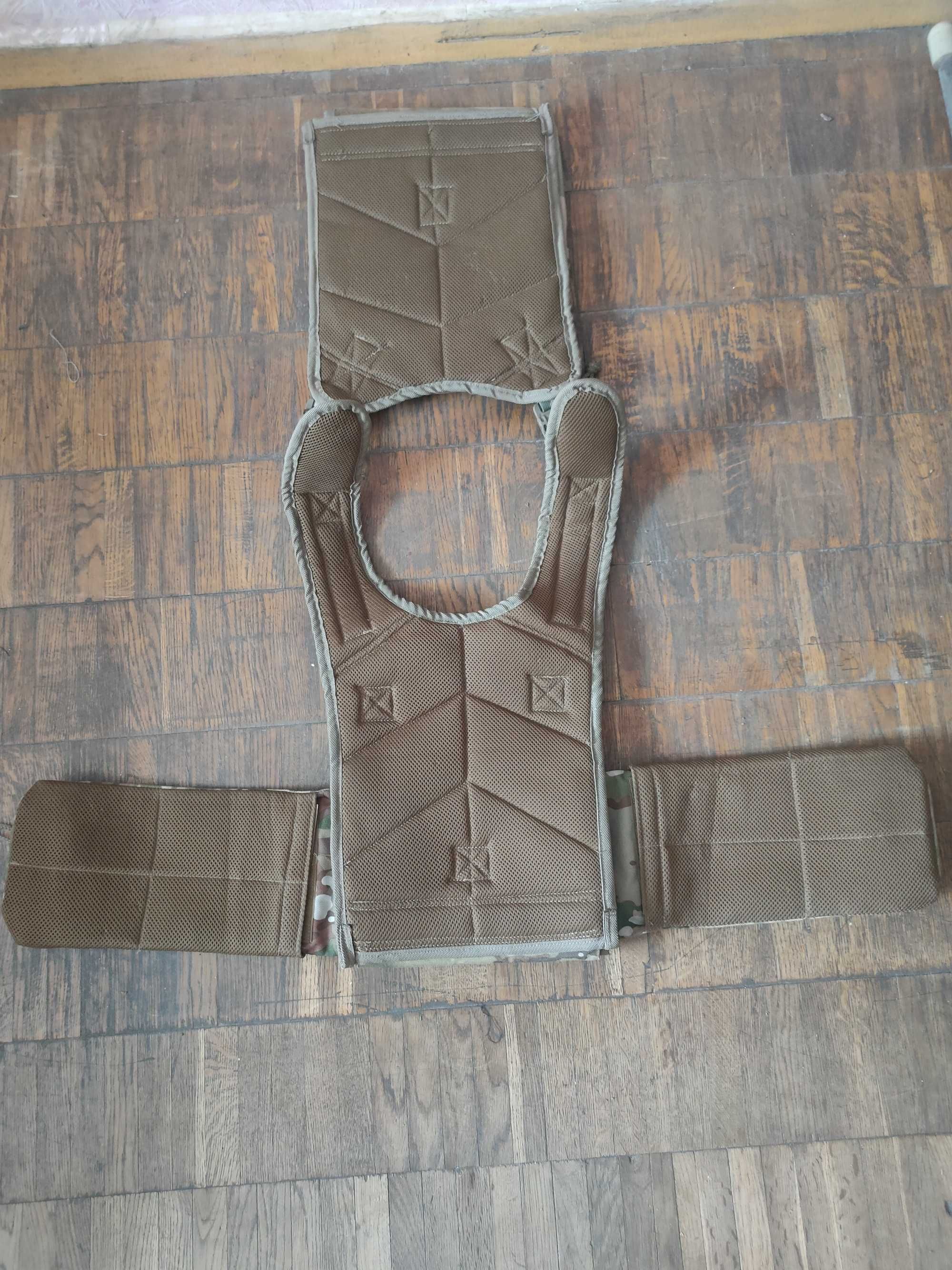 Плитоноска Multicam