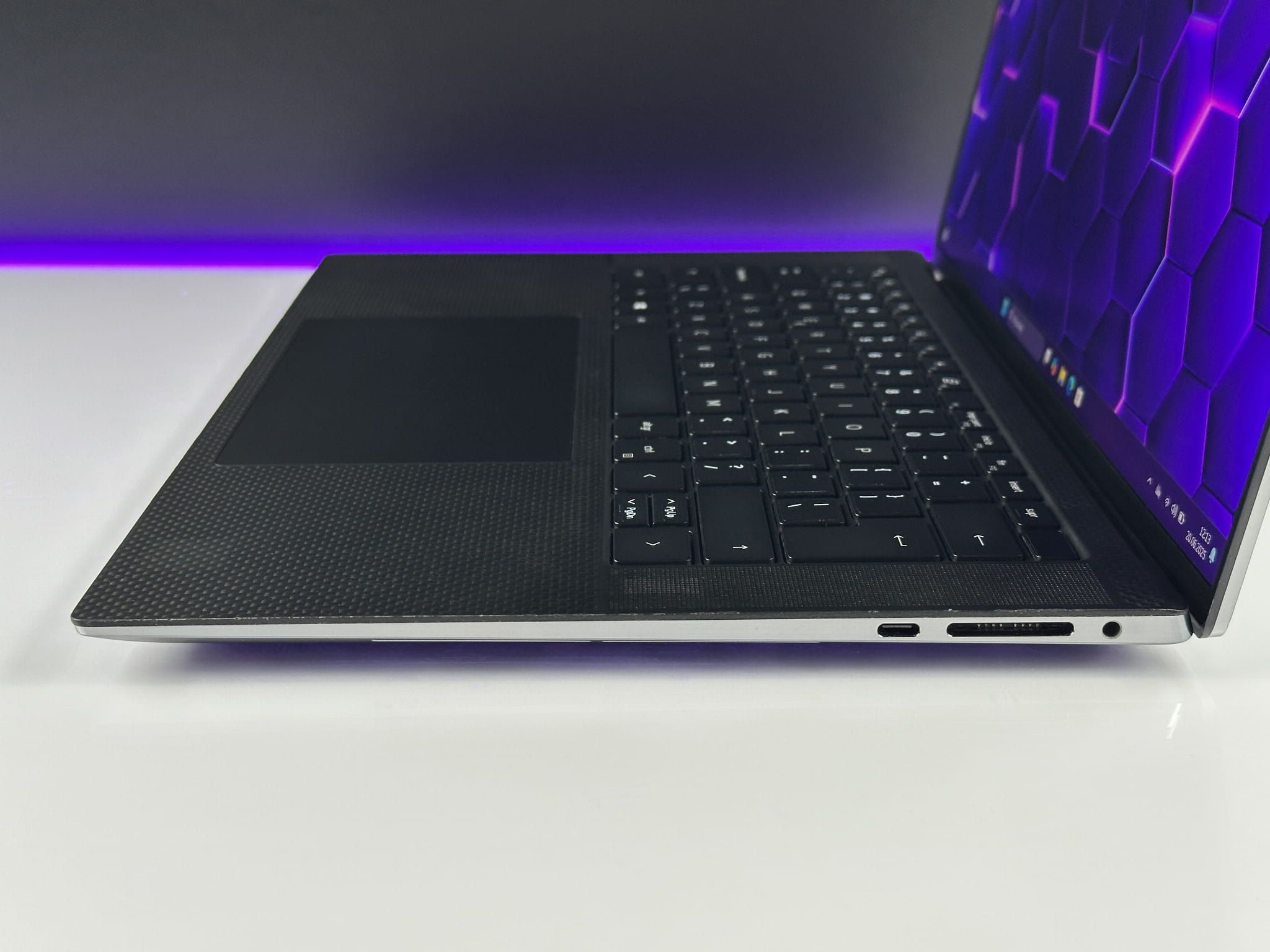 Laptop DELL Precision 5550 | i7-10850H / FHD+ / T1000 / gwarancja / FV