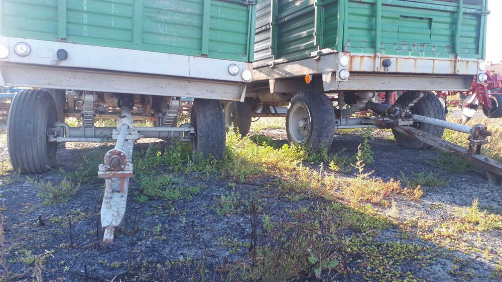 Przyczepa objętościowa 2 osiowa