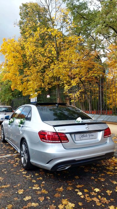 Auto do ślubu Mercedes klasy E