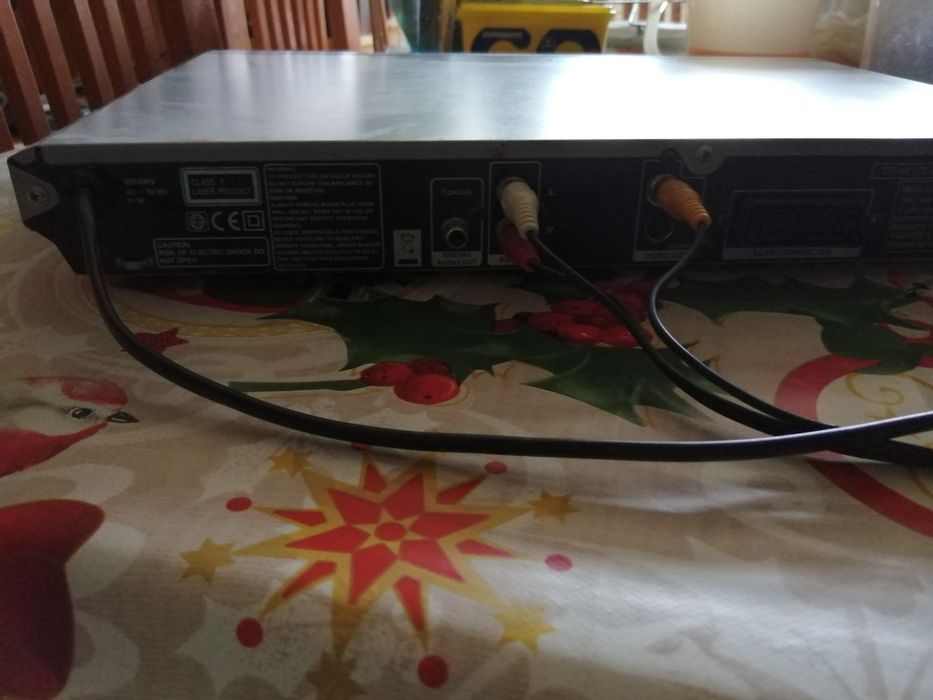 DVD cinzenta tecwood