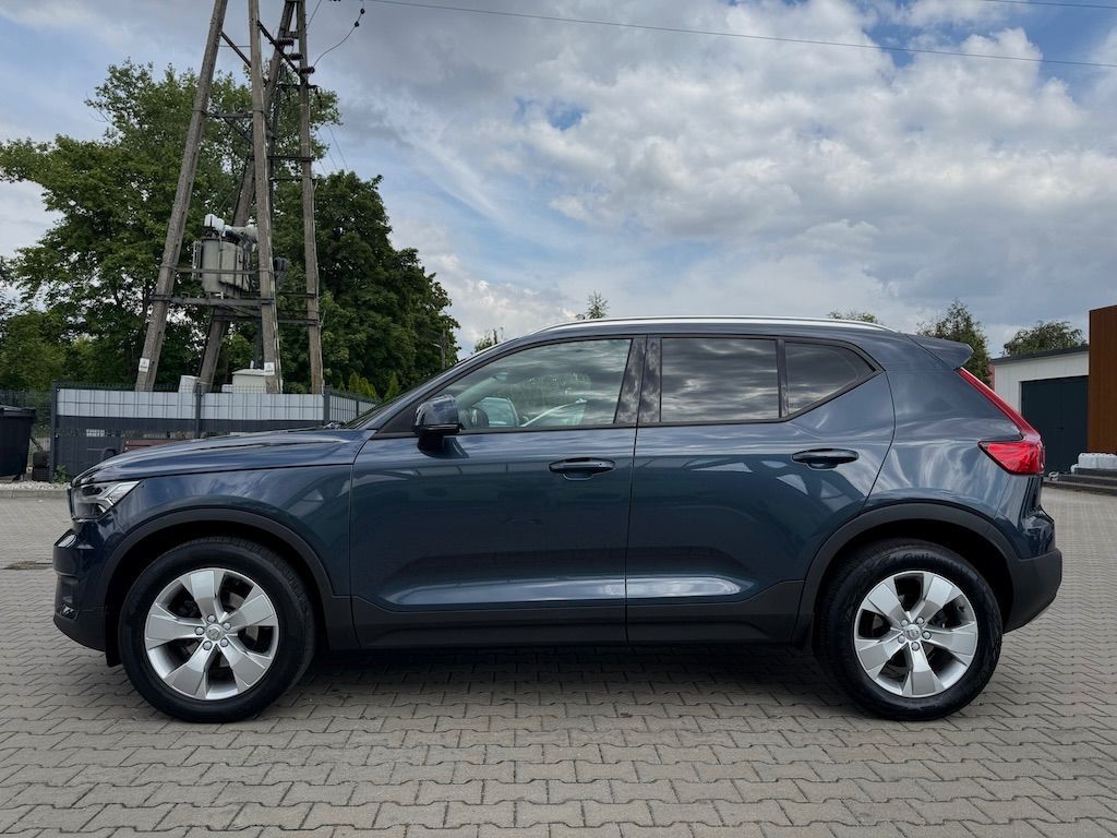 Volvo XC 40 JAK NOWY AUTOMAT FULL LED HARMAN BLIS kamery 360 el klapa navi pdc aso