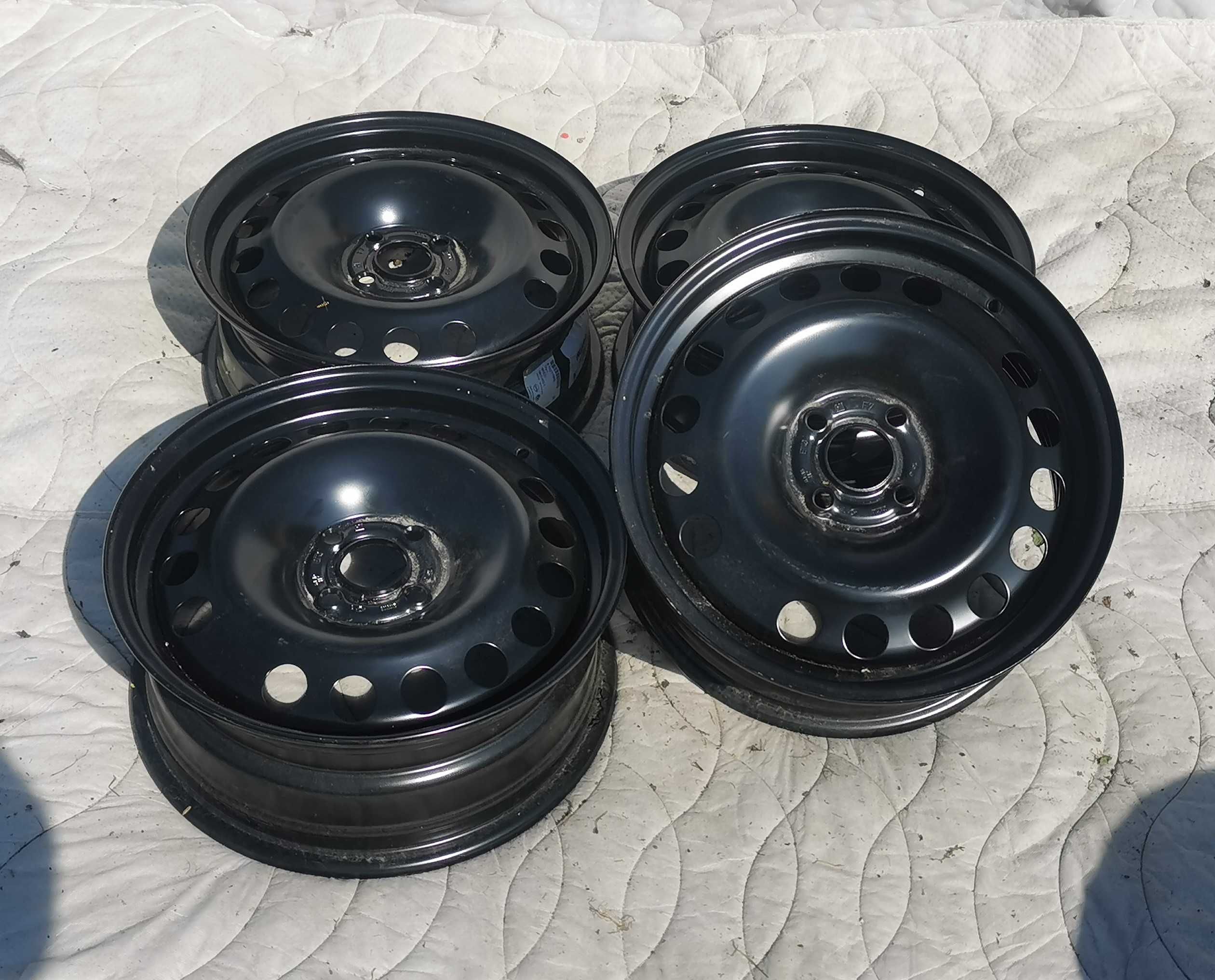 4x felgi stalowe 6Jx16 Opel Adam Rocks Corsa D E 4x100 ET40 nowe