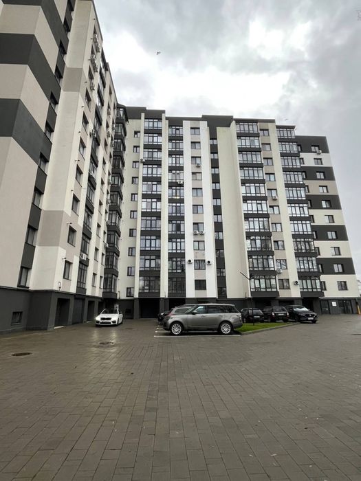 Продаж двокімнатної квартири у жк Озеро