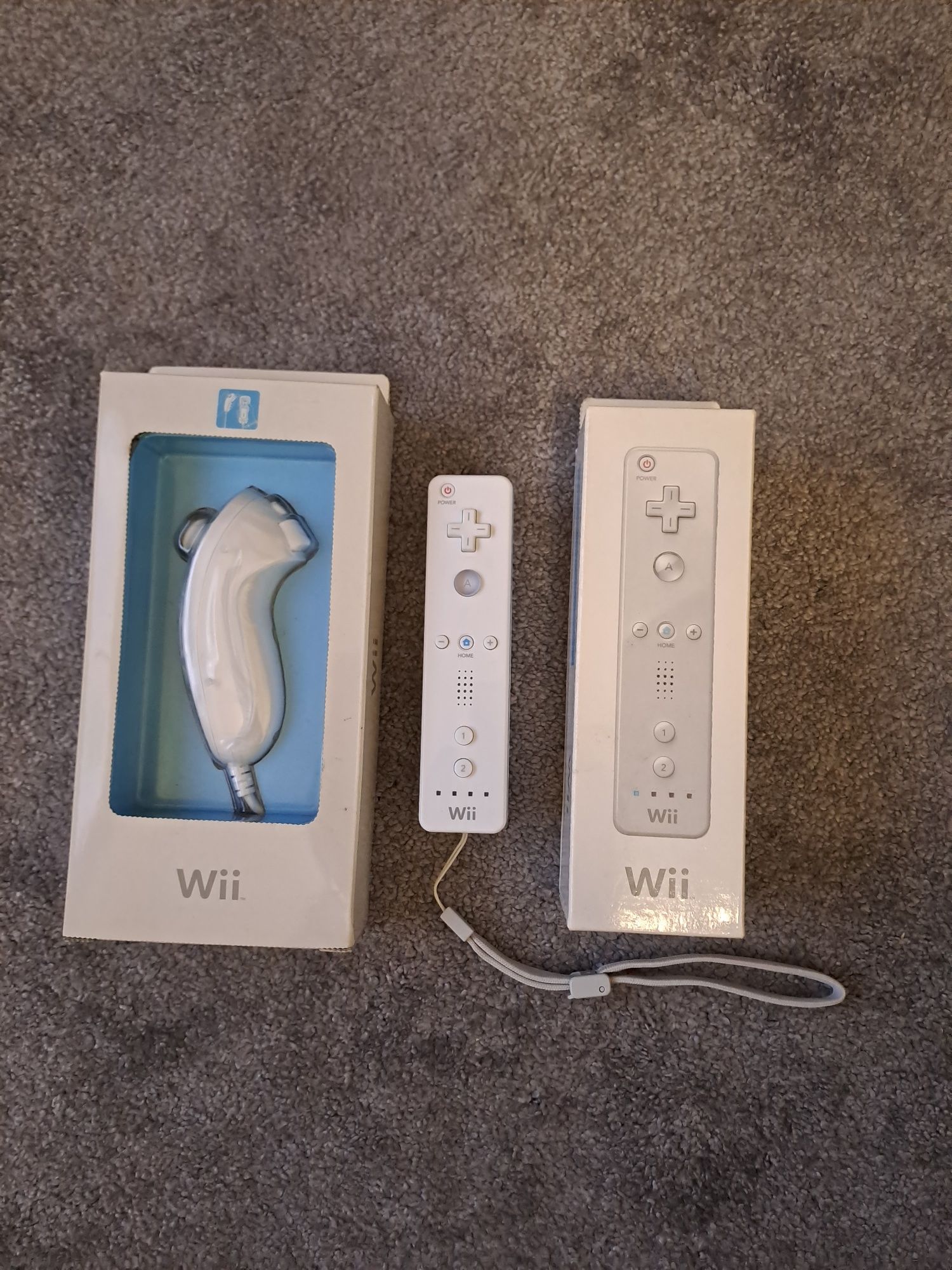 Comandos e Acessórios Wii