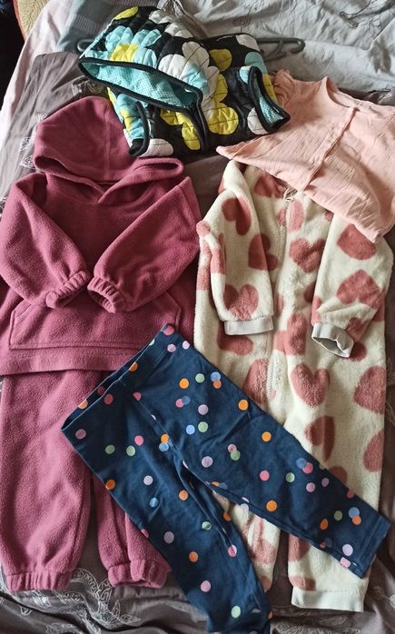 Дитячі речі 86см на дівчинку