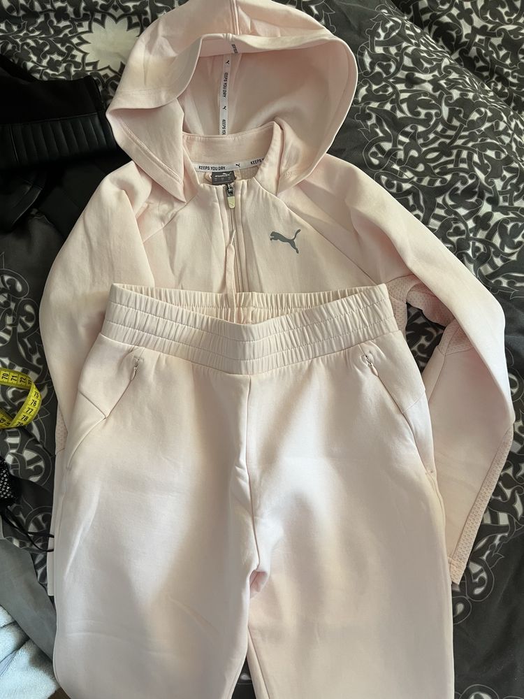Спортивний костюм Puma