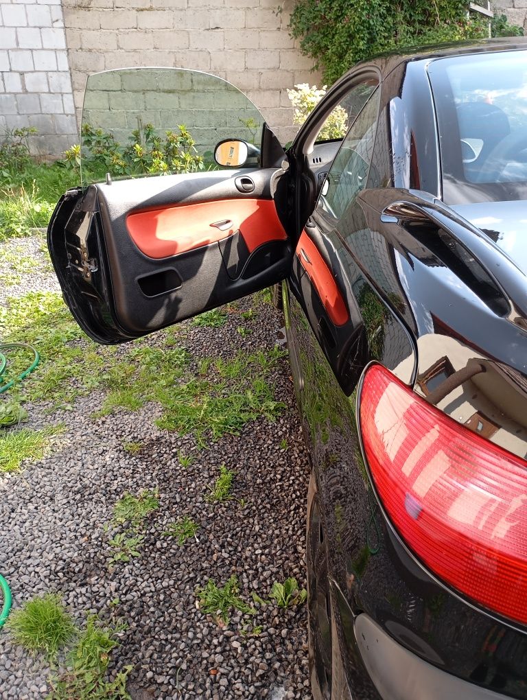 Peugeot 206 cc 2002r