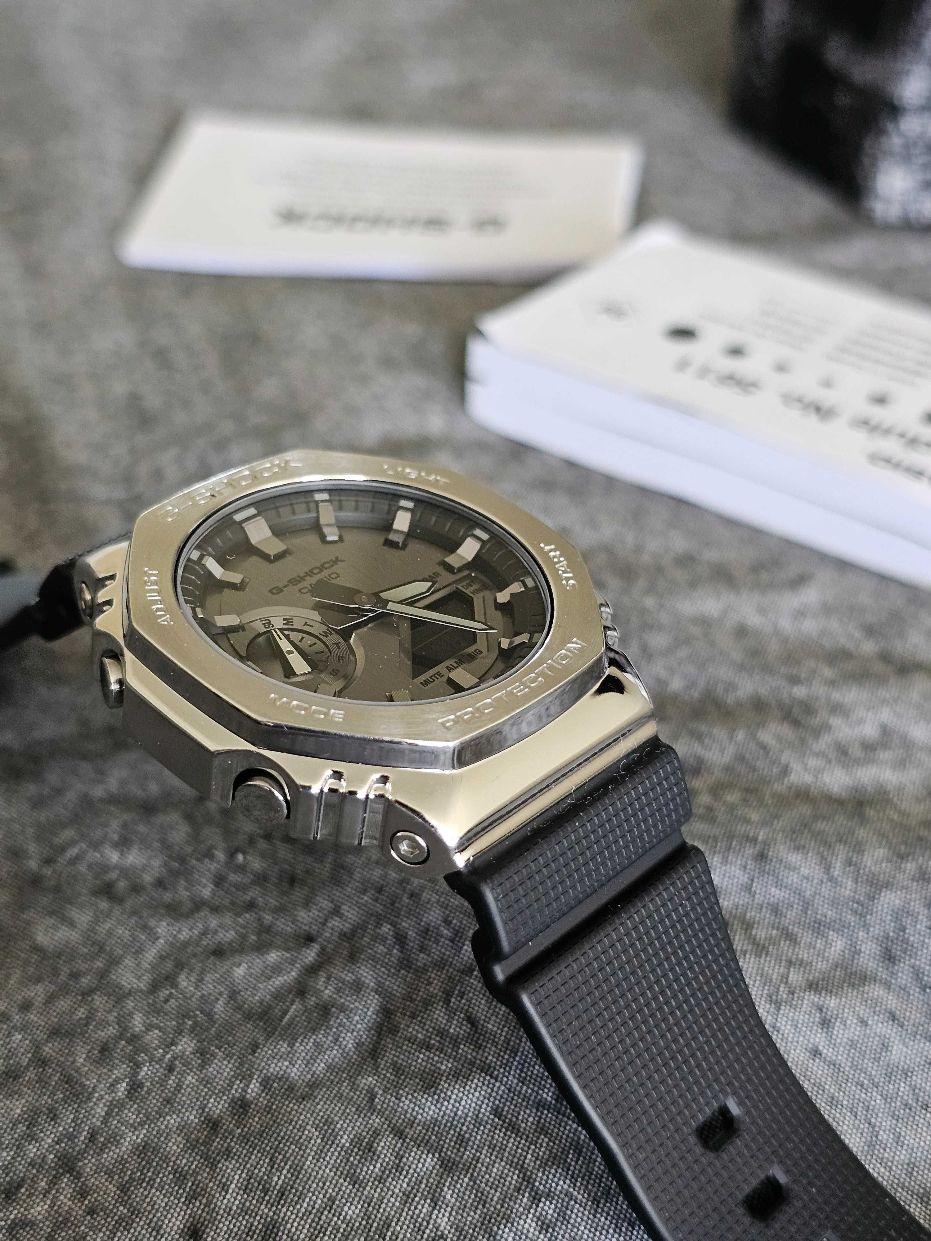 Casio G-Shock GM-2100 Como Novo