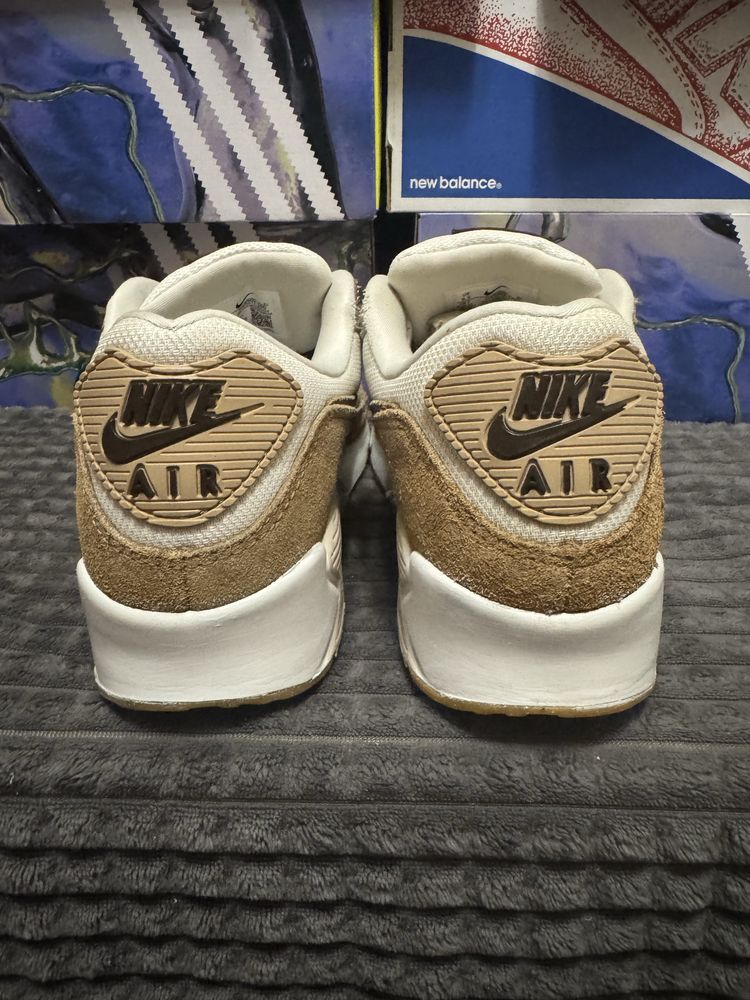 Кросівки NIKE AIR MAX 90 ,,Snakeskin Swoosh'' 41(26,5см) оригінал