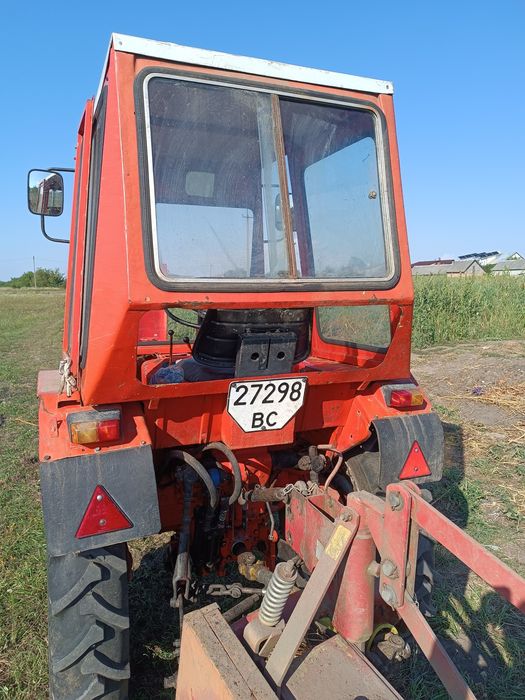 Трактор хтз Т-25