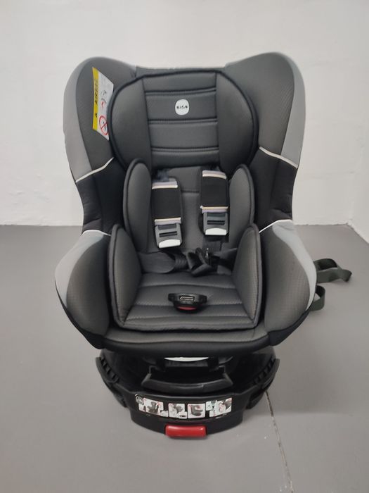 Cadeira auto giratória