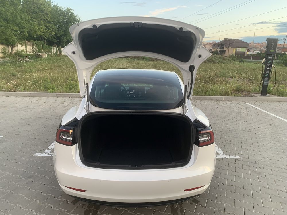 ЄВРОПА! Tesla 3 Long Range Dual Motor 2019