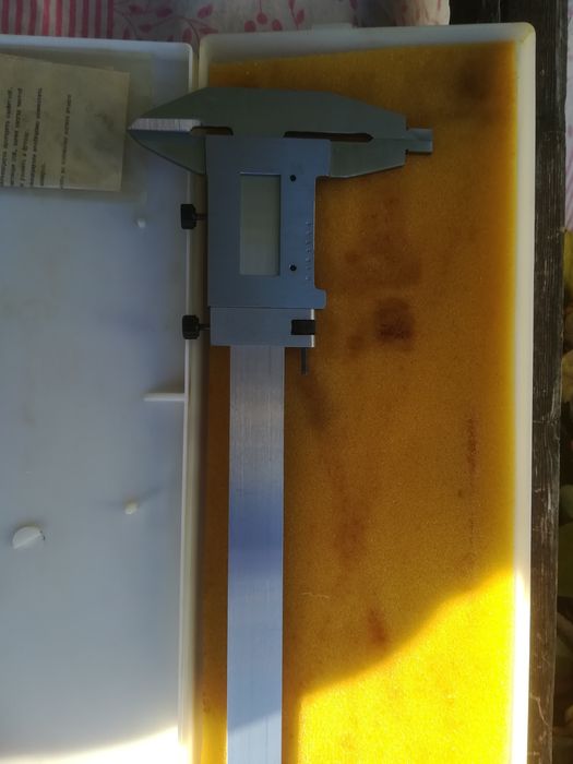 Продам штангенциркуль.