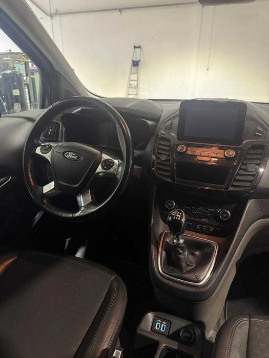 Vendo Carrinha Comercial