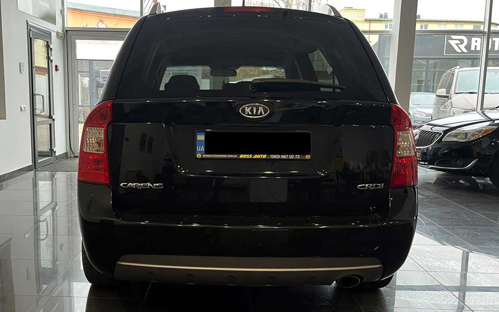 Kia Carens  2011