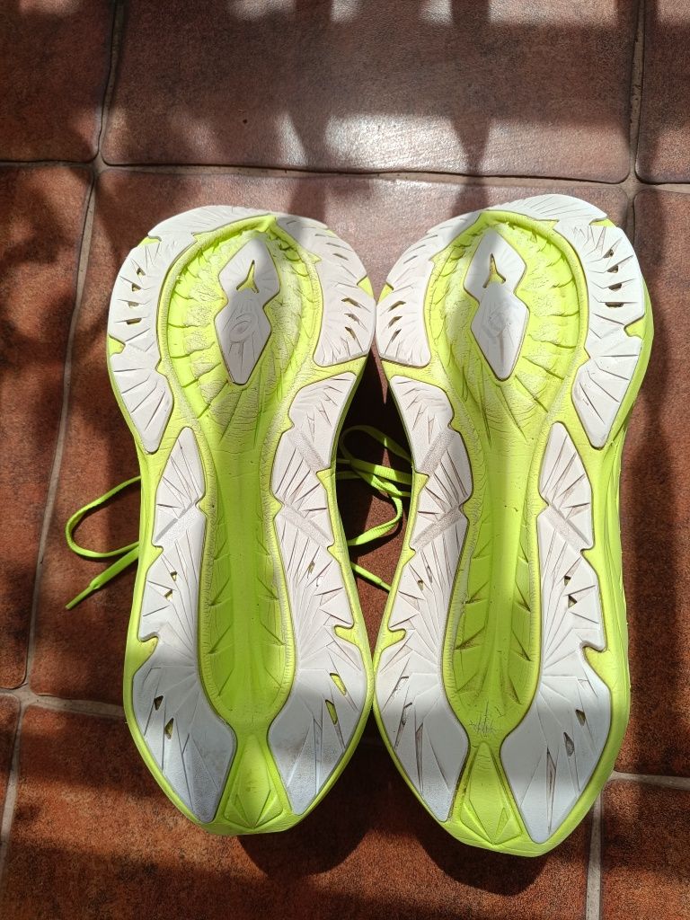 Asics Novablast 4