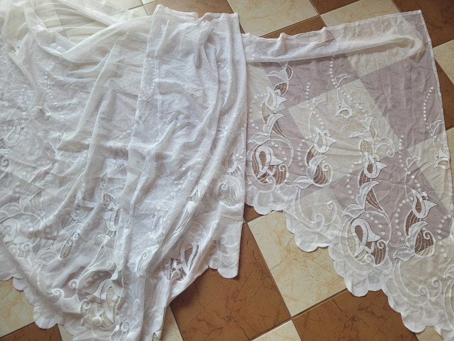 Firana na okno 4 metrowe żakardowa