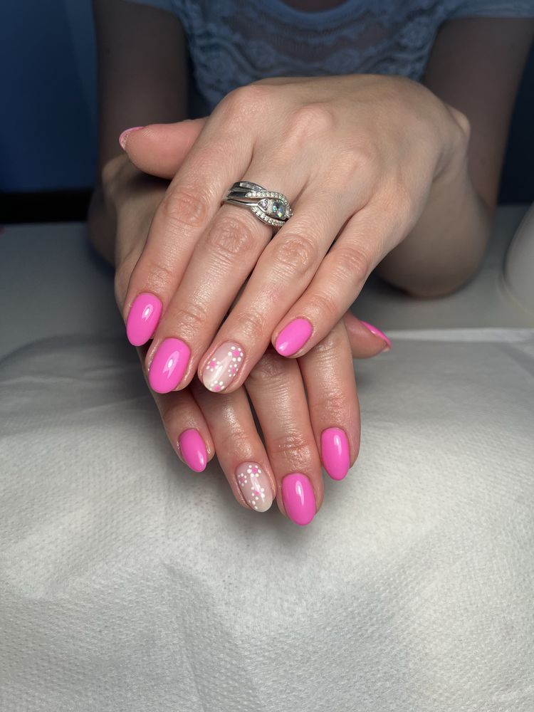 Hybryda manicure pedicure hybrydowy żelowy żel paznokcie