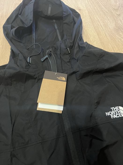 Вітровка The North Face