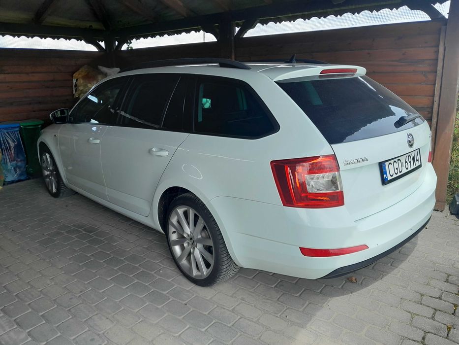 Octavia 3 1.6tdi JOY  SUPER STAN