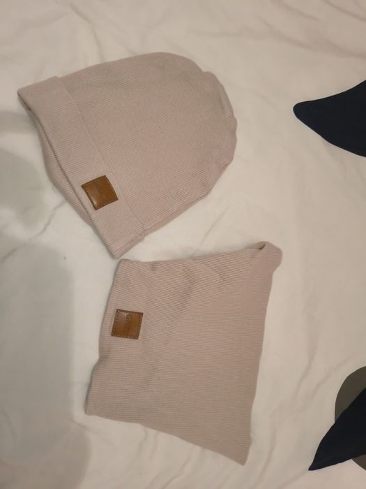 Zestaw komin plus czapka beżowy dla dziewczynki 2-3 lata