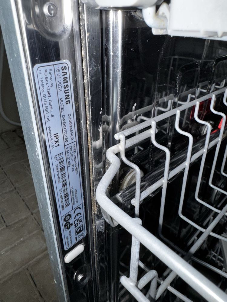 Zmywarka pod zabudowę   Samsung  model Dw6kr7051bb  szer 60 cm