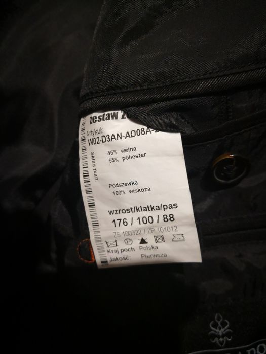 Garnitur męski Eldorado po czyszczeniu  w pralni.