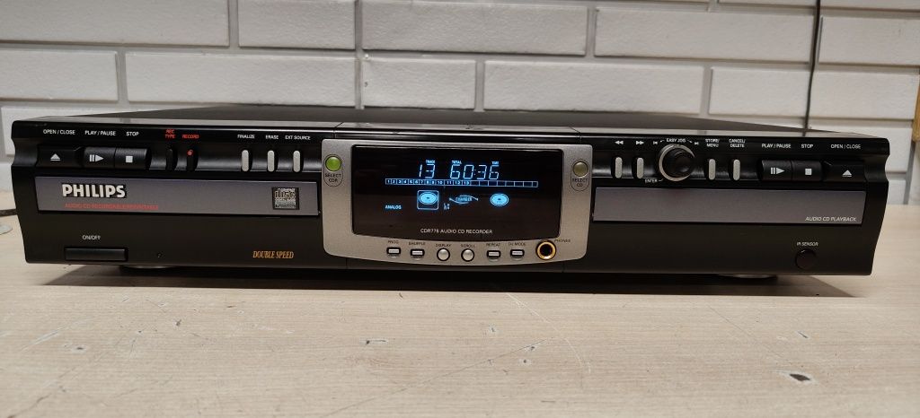 Nagrywarka audio PHILIPS CDR-775, pilot
