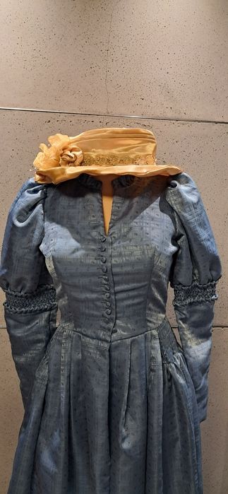 Strój przebranie kostium dama