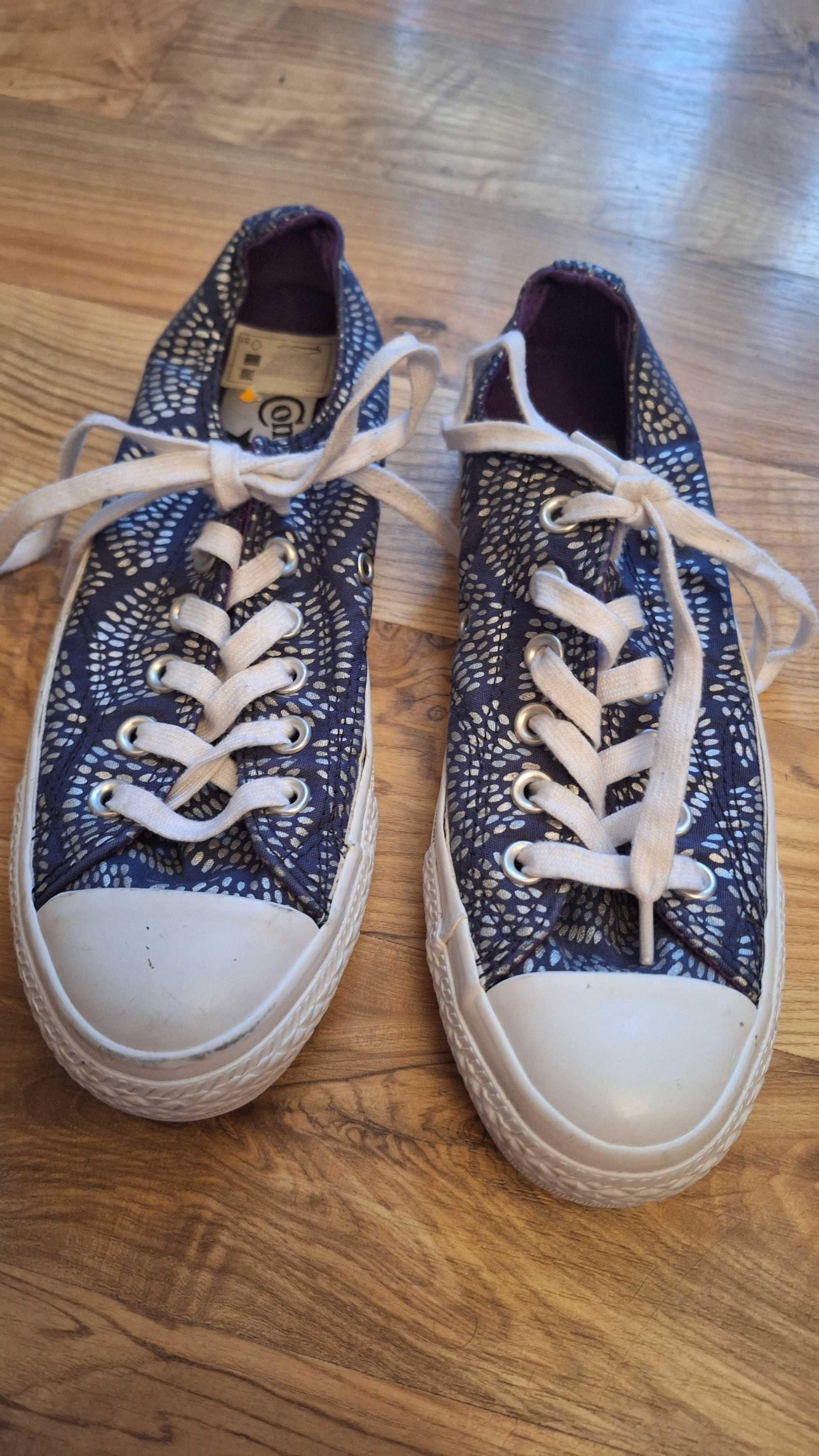 Trampki damskie Converse 37