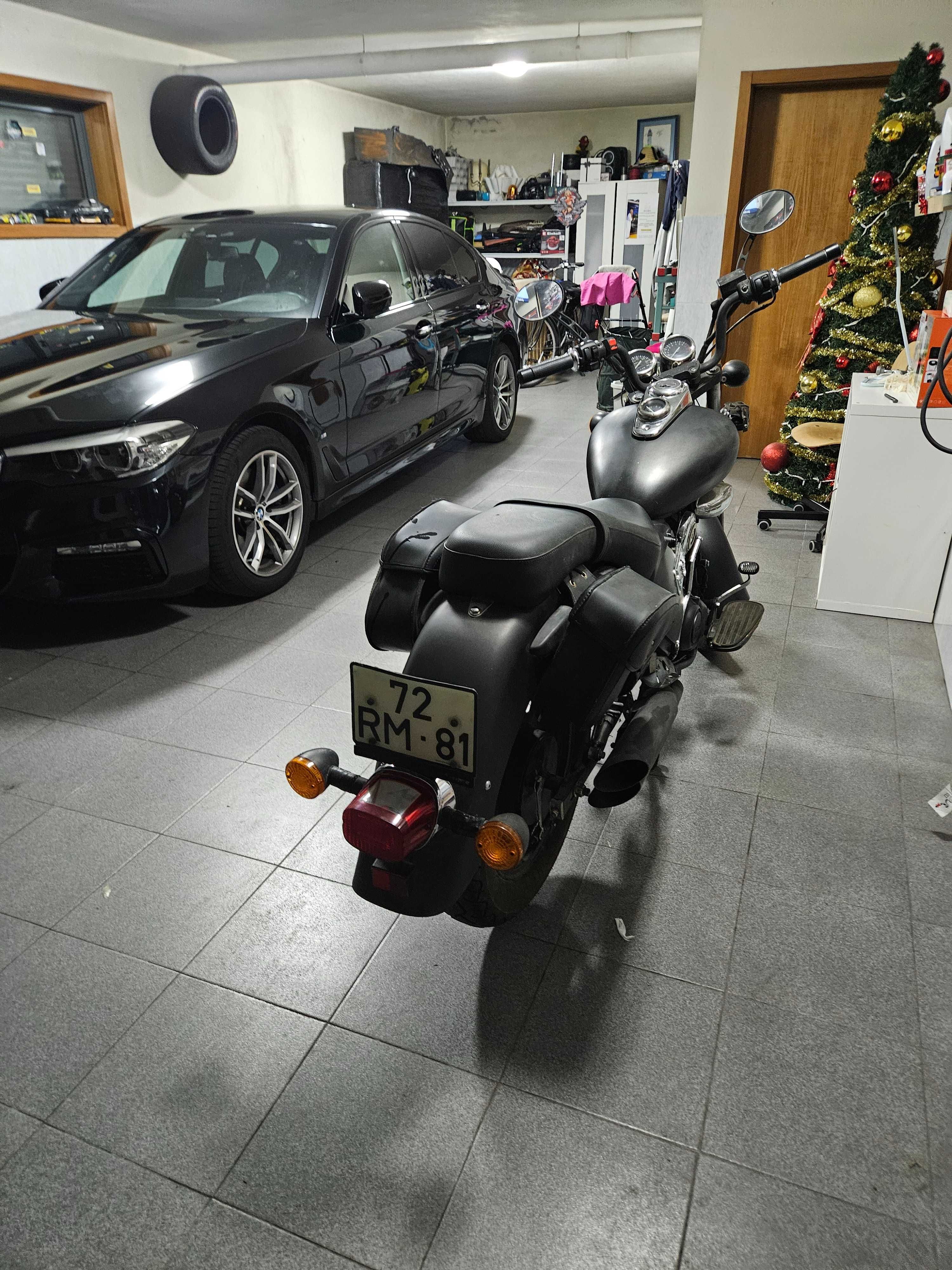 Moto 125 muito estimada