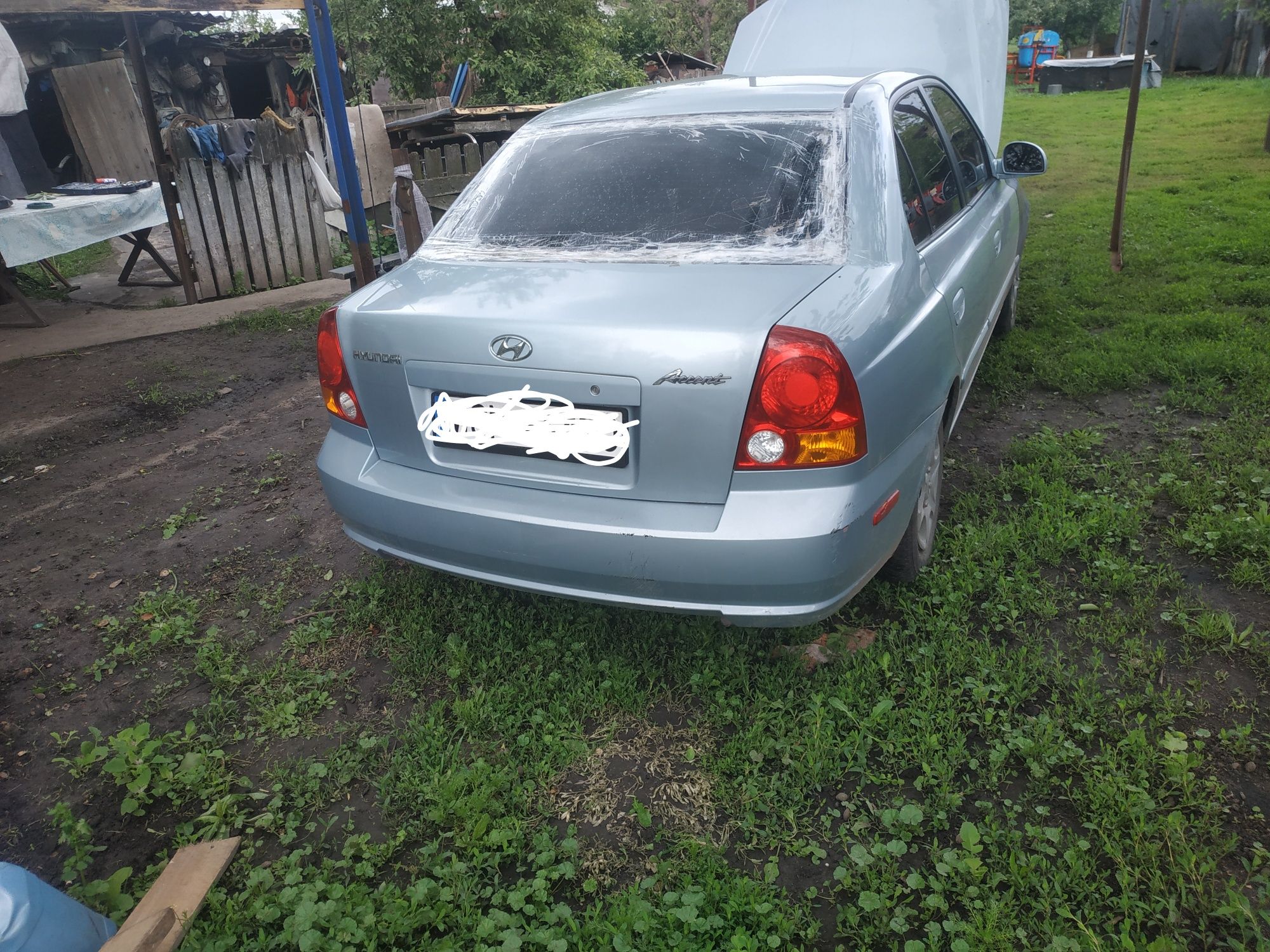 Hyundai Accent 2003 розбираю читайте опис