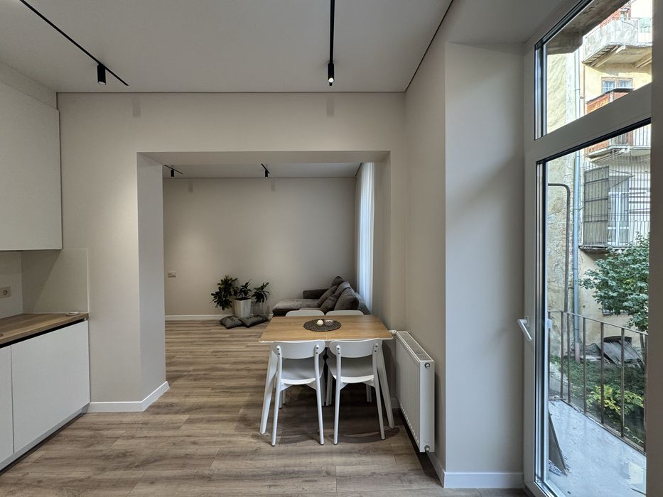 Оренда 2кімн. квартира вул. Лесі Українки, євроремонт, центр.