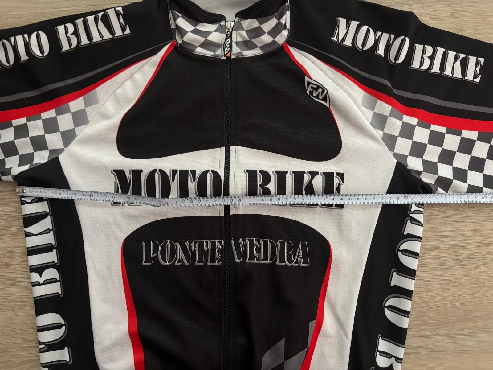 Chaquetilla FW Talla- XL.