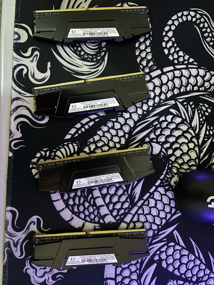 32gb (4x8) G.SKILL ddr4 3600Mhz CL18
