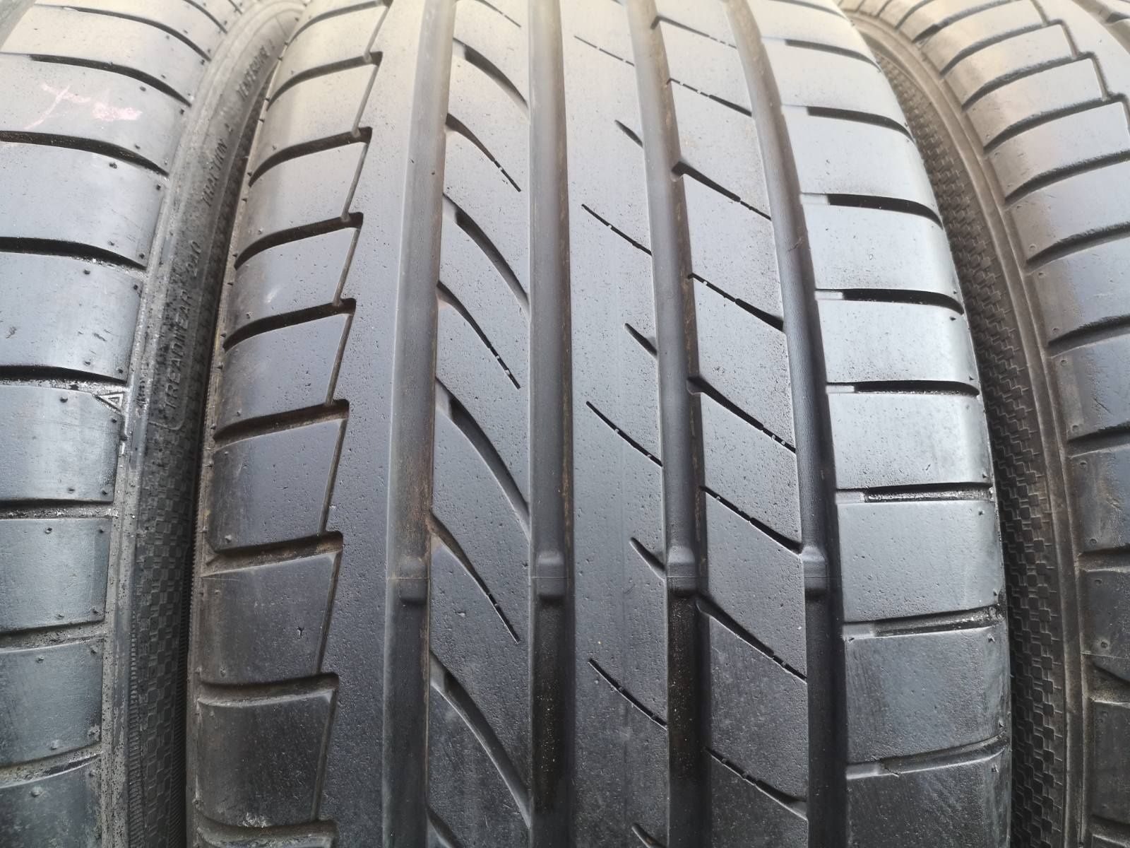 Летняя резина 215/45 R18 Dunlop Sport Maxx TT