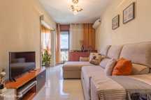 Apartamento T4 em Vale da Amoreira com Boa Exposição Solar