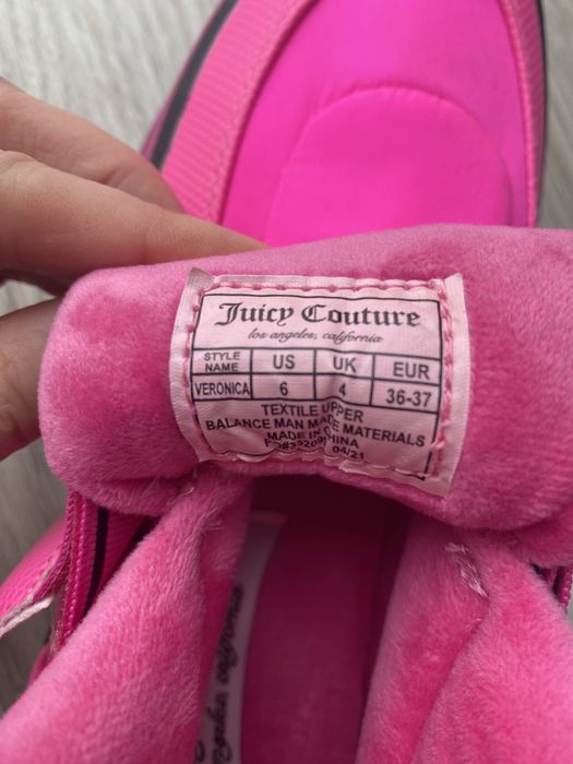 Брендові  зимові черевики  Juicy Couture