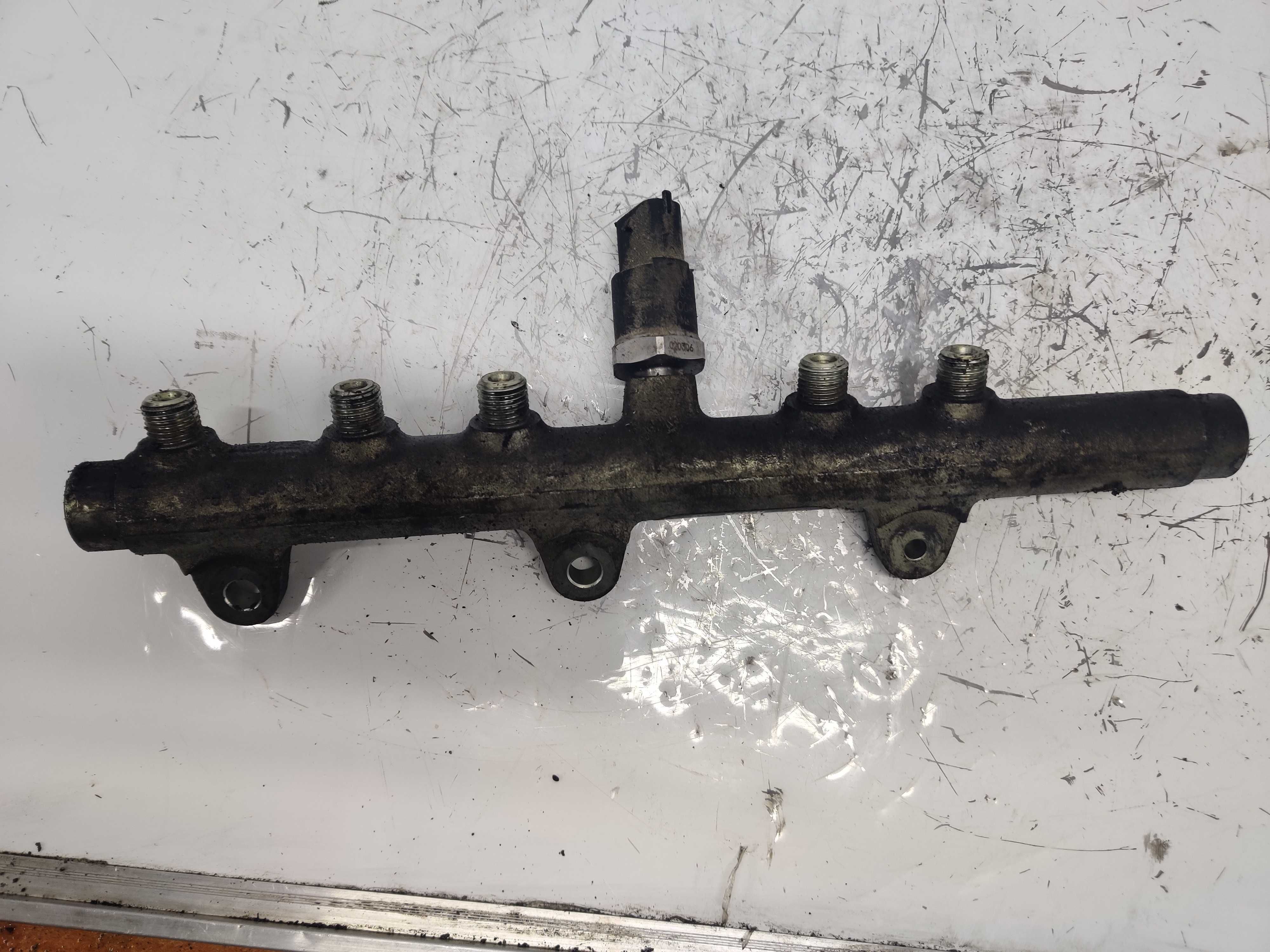 Fiat Stilo Punto Doblo Alfa 147 . 156 1.9 JTD Listwa Wtryskowa