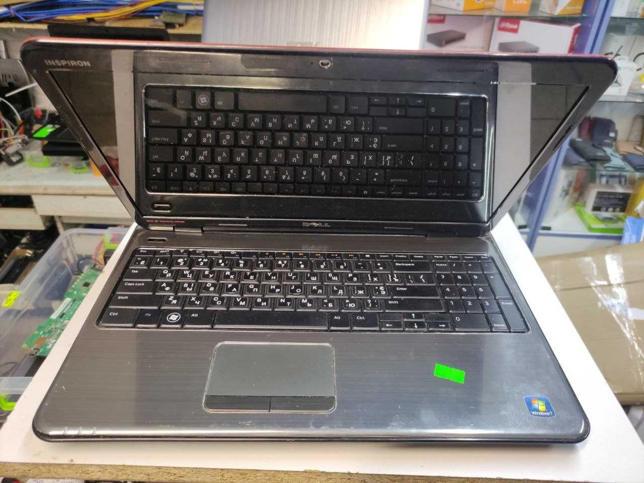 Ноутбук Dell Inspiron M5010 15.6" (1366 x 768) По запчастям