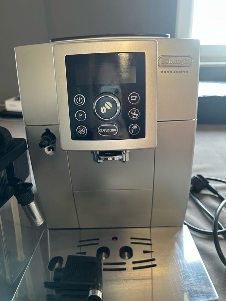 Ekspres do kawy automatyczny De Longhi ECAM263.460.S