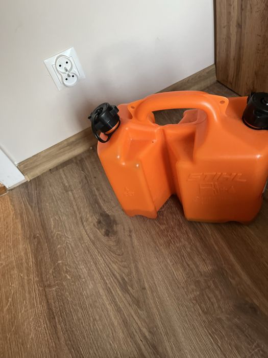 Stihl FS 120 plus karnister dwukomorowy kosa spalinowa. Bardzo dobry