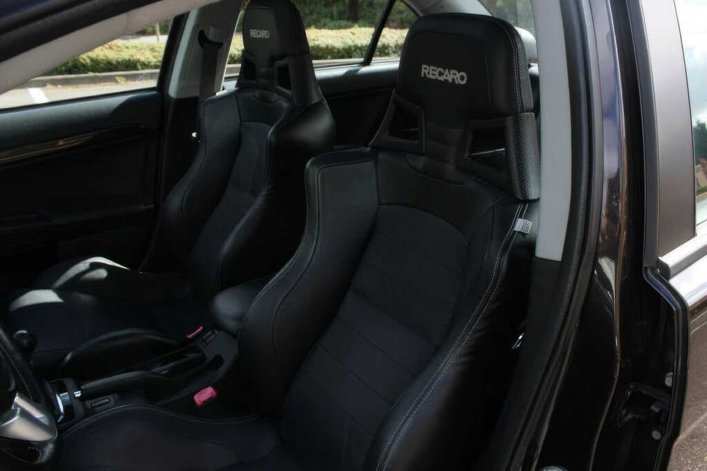 Mitsubishi Lancer Evolution GSR      2014