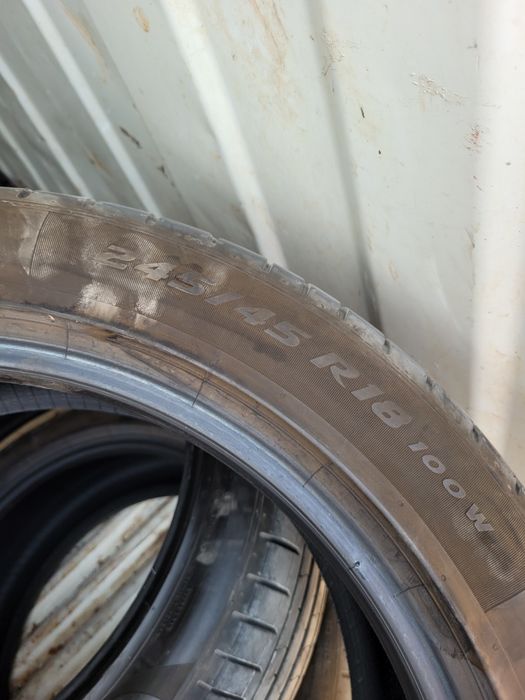 Kpl. opon pirelli 245/45/18 z 2021r