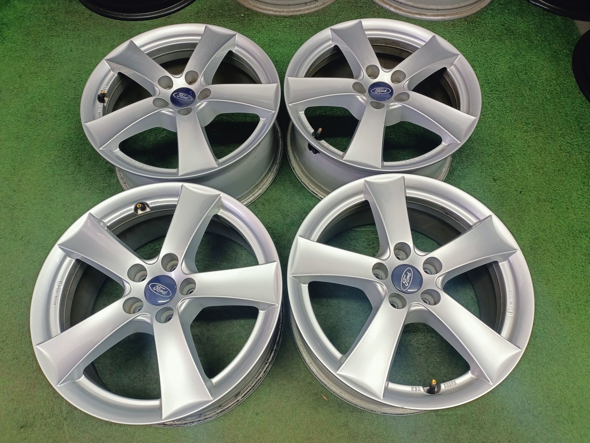 17 felgi 5x108 et52,5 Ford Mondeo S-Max C-Max Focus Kuga Volvo Wysyłka